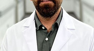  'Uzun süre ekrana bakmak göz ve kas sistemini zorluyor'