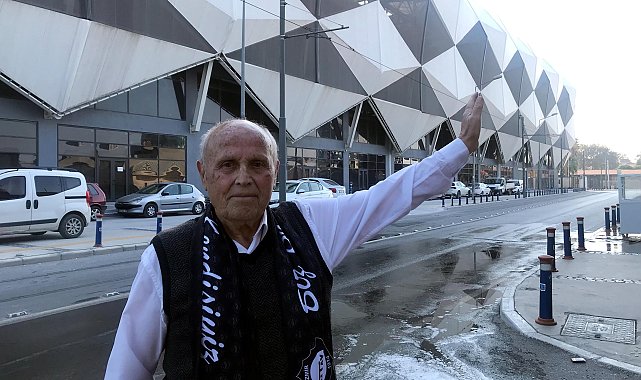 Altay efsane futbolcusuna ağlıyor