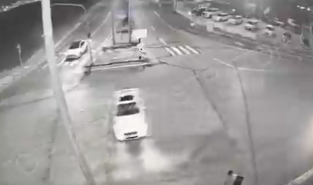 Ankara'da trafikte drif atan 2 sürücü yakalandı