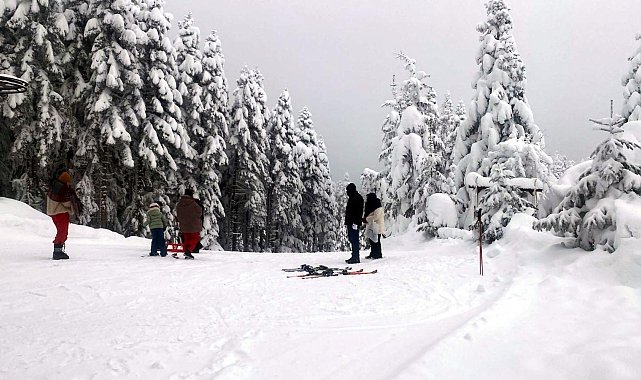 Arkut Dağı Kayak Merkezi'nde sömestir yoğunluğu