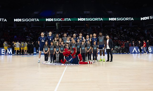 Bahçeşehir Koleji - Aris: 81-79