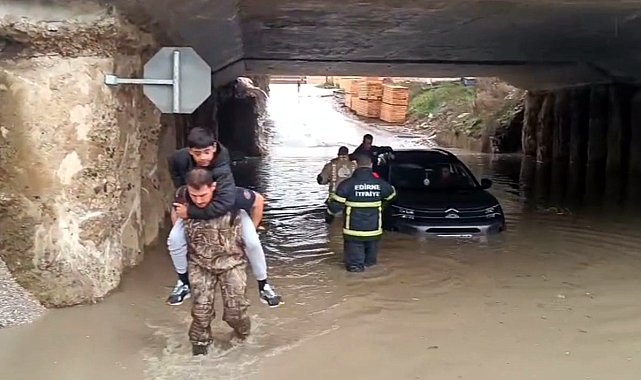 Edirne'de sağanak