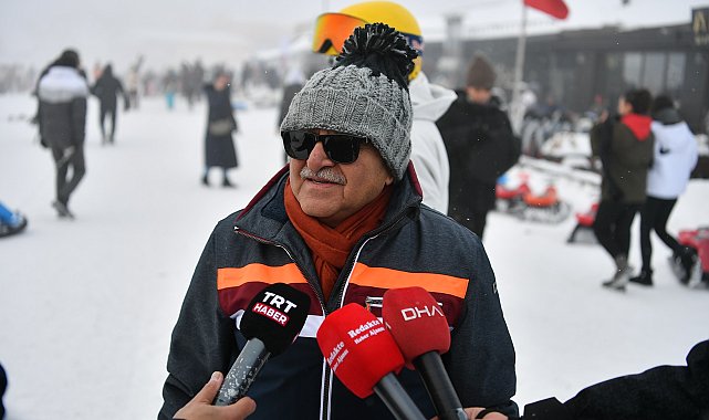 Erciyes'te pistler, karnelerini alan öğrencilerle doldu