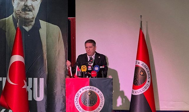 Gençlerbirliği'nde mevcut başkan Arda Çakmak, yeniden başkan seçildi