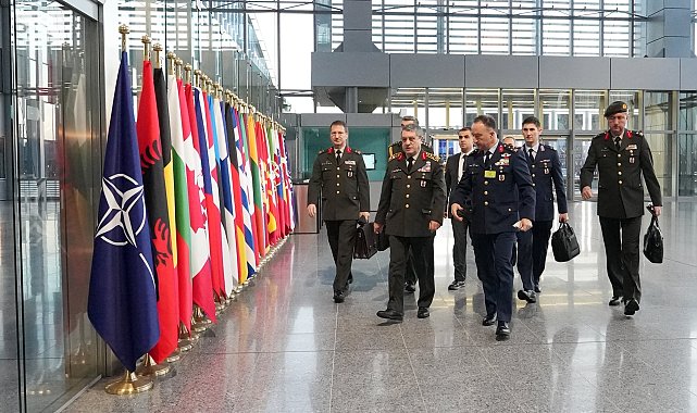 Genelkurmay Başkanı Bayraktaroğlu, Belçika'da