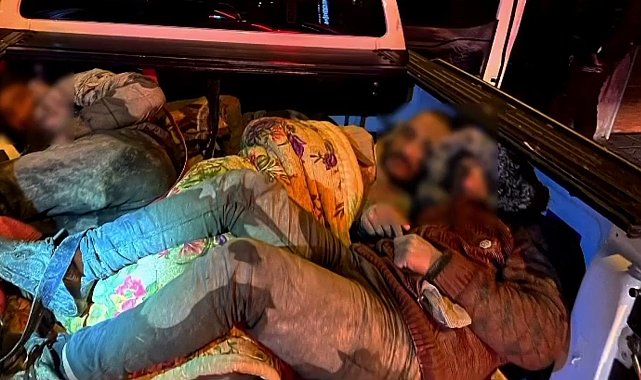Hatay'da 8 kaçak göçmen yakalandı, 2 organizatör tutuklandı