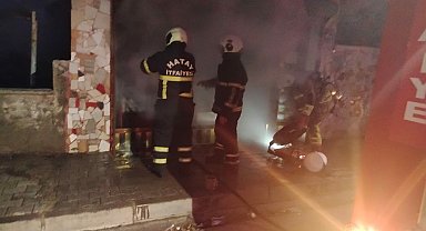 Hatay'da iş yeri yangını