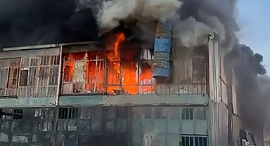 Hatay'da mobilya atölyesinde yangın