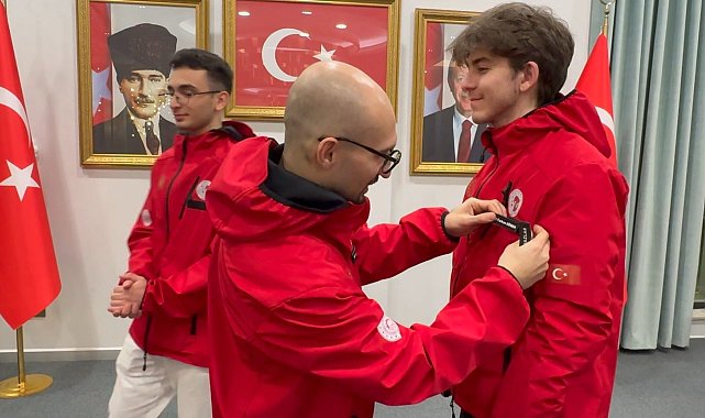 İstanbul- 10'uncu Antarktika bilim seferi 17 kişilik ekiple yola çıktı