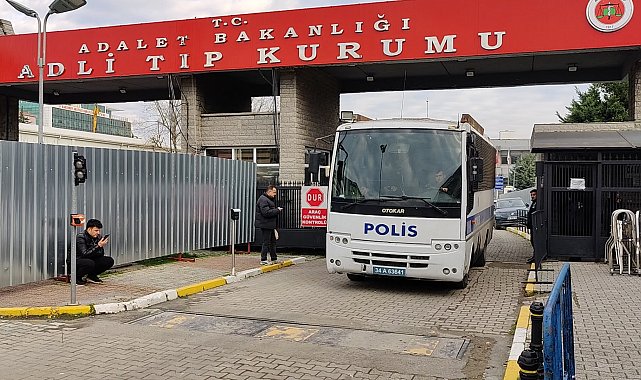 İstanbul- 'Uyuşturucu' soruşturmasında gözaltına alınanlar Adli Tıp Kurumu'na getirildi Ek bilgi