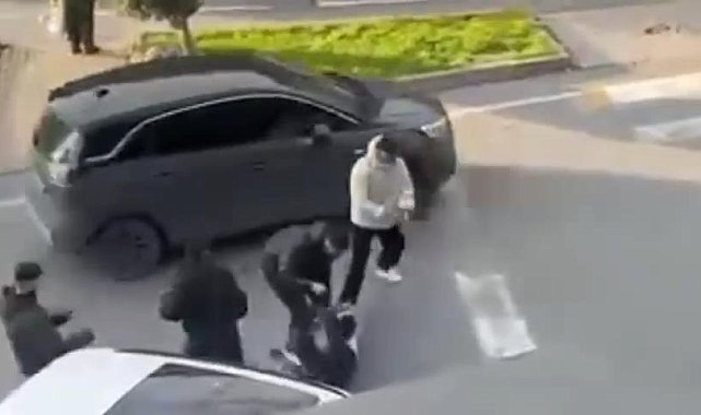 İstanbul - Büyükçekmece'de darbettikleri kişiye oyuncak silahla ateş etti; 5 gözaltı
