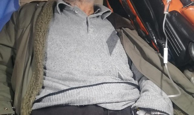 Kar köy yolunu kapattı, sınır protokolüyle Gürcistan üzerinden hastaneye ulaştırıldı