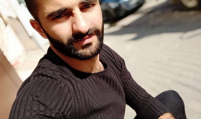 Kaza sırasında kullandığı TIR'dan fırlayıp dorsenin altında kalan şoför toprağa verildi