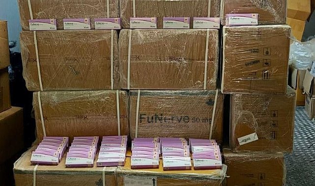 Mersin'de 280 bin adet sentetik ecza ele geçirildi