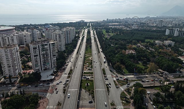 Milyarlık arazi davası; mahkeme kentin en önemli caddeleri için kapatma kararı vermiş