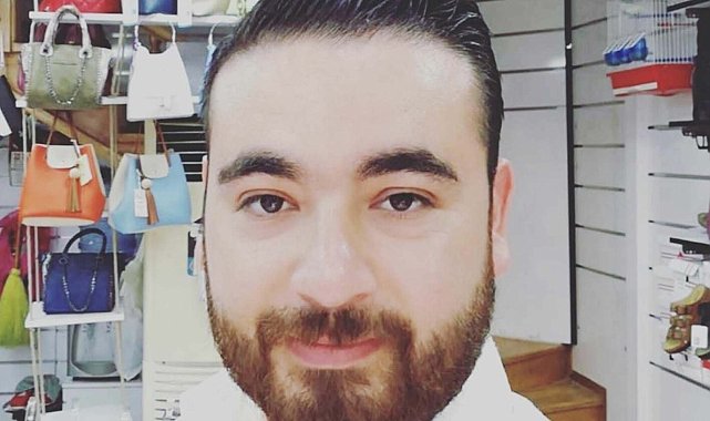 Otomobilinde, göğsünden tabancayla vurulmuş cesedi bulundu