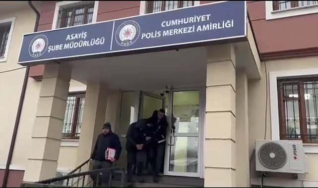 Sakarya'da dolandırıcılık operasyonu; 2 tutuklama