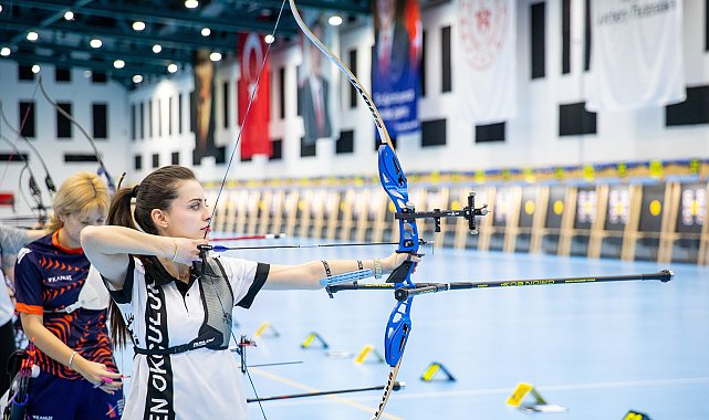 Samsun'da Okçuluk Salon Kış Kupası başladı