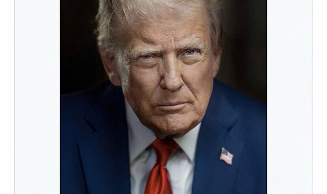 Trump, kendisini 'Venezuela'nın Geçici Başkanı' olarak gösteren fotoğraf paylaştı