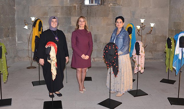 Türkan Şoray kirpiği, oyalarda motif olmuş