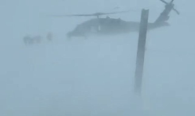 Yolu kapalı köydeki hasta jandarma helikopteriyle hastaneye ulaştırıldı