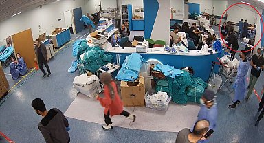 6 Şubat'taki ikinci depreme hastanede yakalanan doktorlar, sedyedeki hastayı bırakmadı