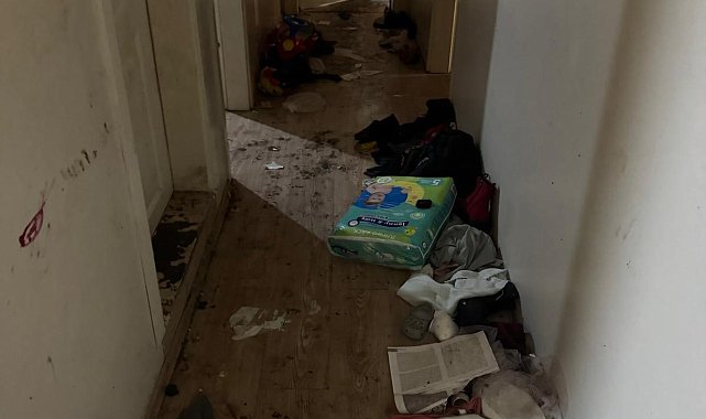 8 aydır kirasını ödemedikleri daireyi 'çöp eve' çevirdiler