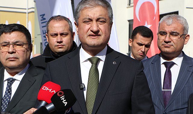 Adana'da kalıcı konutlar yüzde 98 seviyesinde tamamlandı