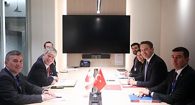 Bakan Bayraktar, Kanada Enerji Bakanı Hodgson ile görüştü