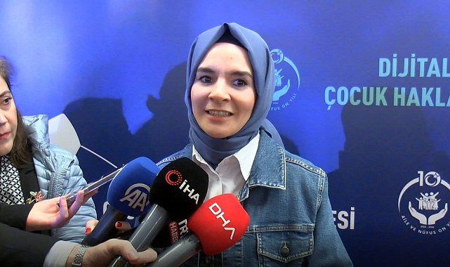 Bakan Göktaş, 'Külliye'de Ramazan' etkinlik alanını ziyaret etti