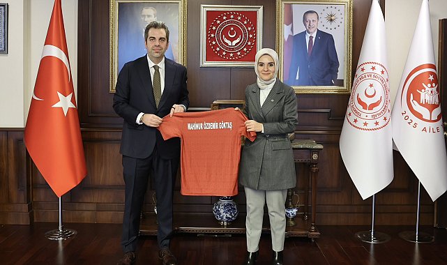 Bakan Göktaş, Türkiye Espor Federasyonu Başkanı Özdemir'i kabul etti