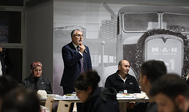 Bakan Işıkhan, işçilerle iftar yaptı