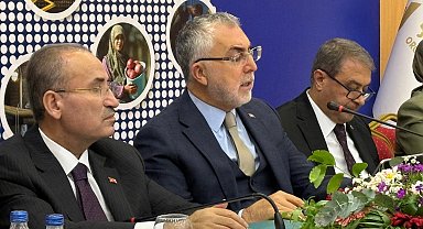 Bakan Işıkhan: İşverenlerin SGK borçlarını tecil etmeleri için gereken yüzde 10 peşinatı kaldırdık