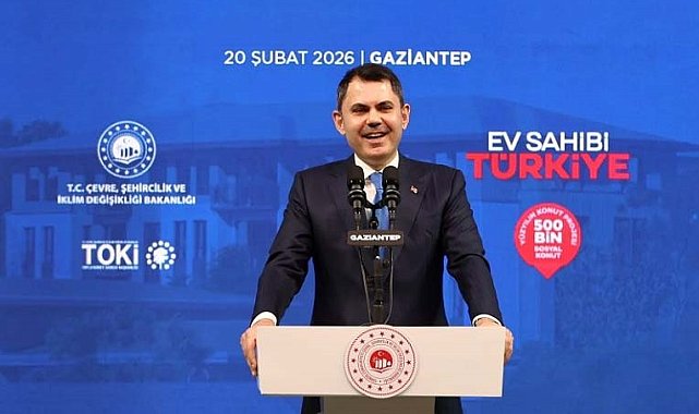Bakan Kurum: Biz lafla değil, eserle konuşuyoruz