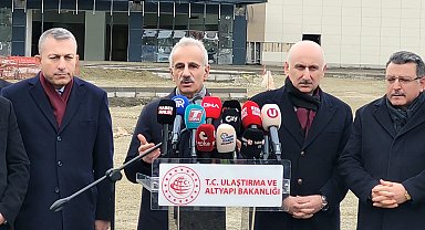 Bakan Uraloğlu: İran, Irak, Suriye, Lübnan ve Ürdün'e olan bütün uçuşları 2 Mart'a kadar iptal ettik