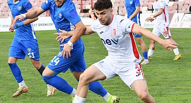 Balıkesirspor, 10 kişi kalan rakibine evinde teslim oldu