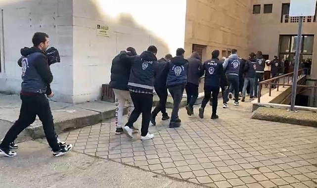 Bursa'da yasa dışı bahis operasyonu; 4 tutuklama