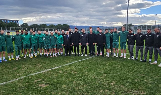 Bursaspor Başkanı Çelik: Herkesin gözü Bursaspor'da