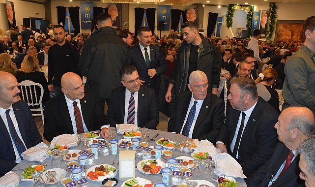 Dervişoğlu, Balıkesir'de iftara katıldı