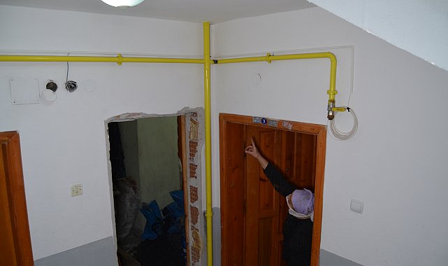 Doğal gaz borusuna kaynak yapılırken patlama meydana geldi: 2 yaralı