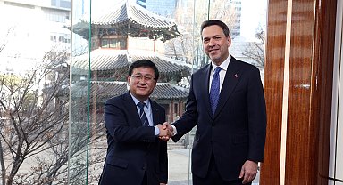 Enerji ve Tabii Kaynaklar Bakanı Bayraktar, Güney Kore'de
