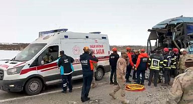 Erzurum'da aynı yerde 2'nci zincirleme kaza: 1 ölü, 4 yaralı