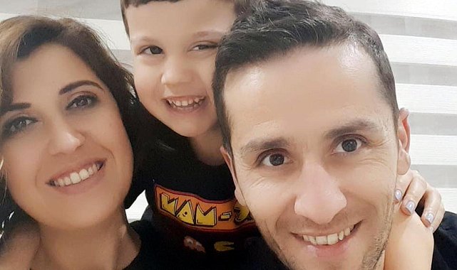 Eşi ve oğlunu öldürüp intihara kalkışan sanık, kanla, 'Beni affedin' yazmış