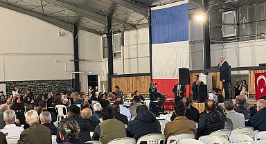 Fransa'da iftara katılan Süleyman Soylu: Batı ile 300 yıllık makası ilk kez kapatıyoruz