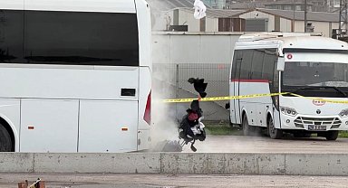 Fünye ile patlatılan valizden kıyafet çıktı