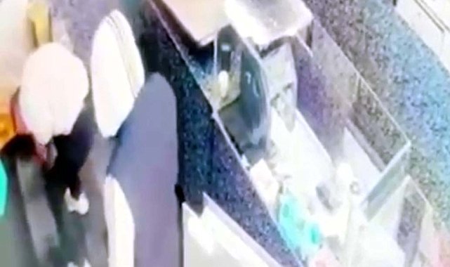 Gaziantep'te kuyumcu soygunu kamerada