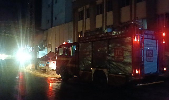 Gaziantep'te makarna fabrikasındaki yangın söndürüldü