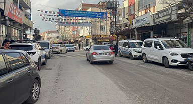 Gaziantep'te maskeli ve silahlı kuyumcu soygununda 1 kilo altın çalındı