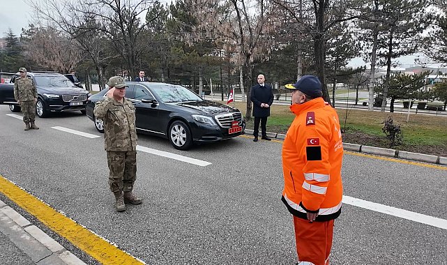 Genelkurmay Başkanı Bayraktaroğlu, Arama Kurtarma Tatbikatı-2026'ya katıldı