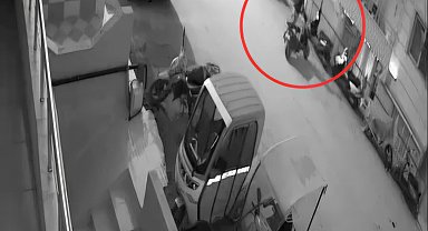 İftar saatinde motosiklet hırsızlığı kamerada